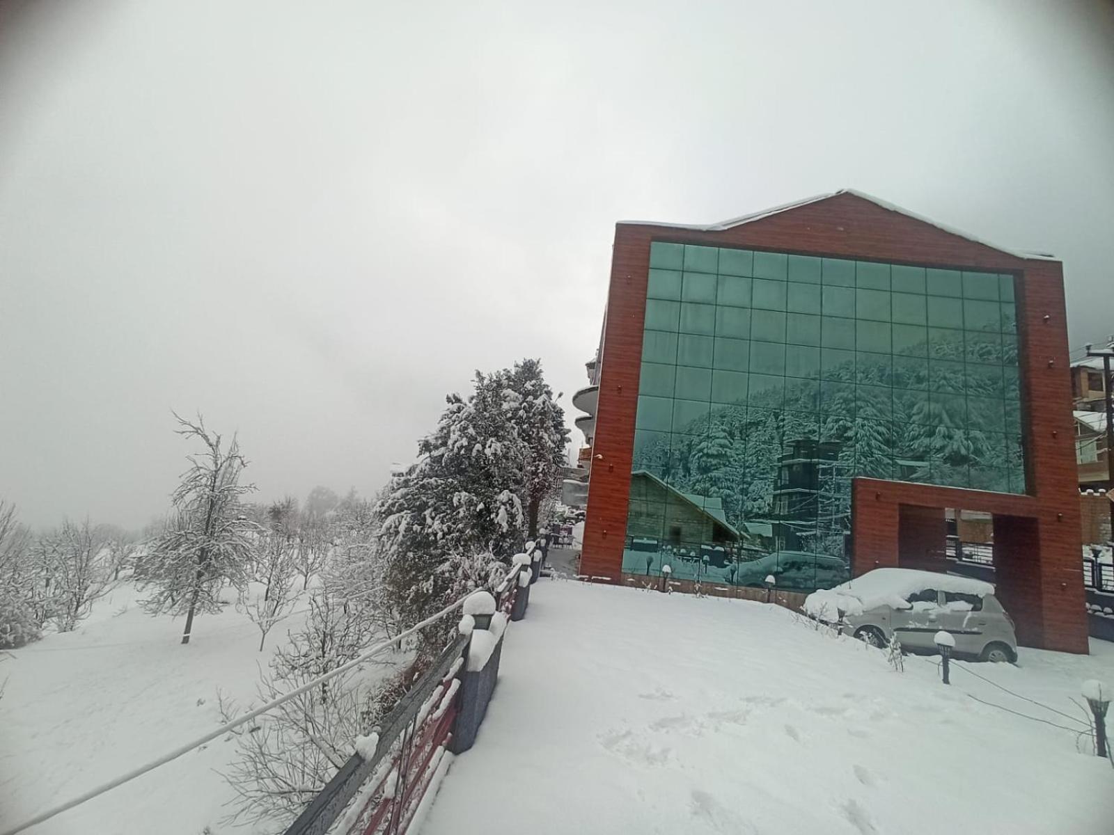 Cherry 3* Manali (Himachal Pradesh)